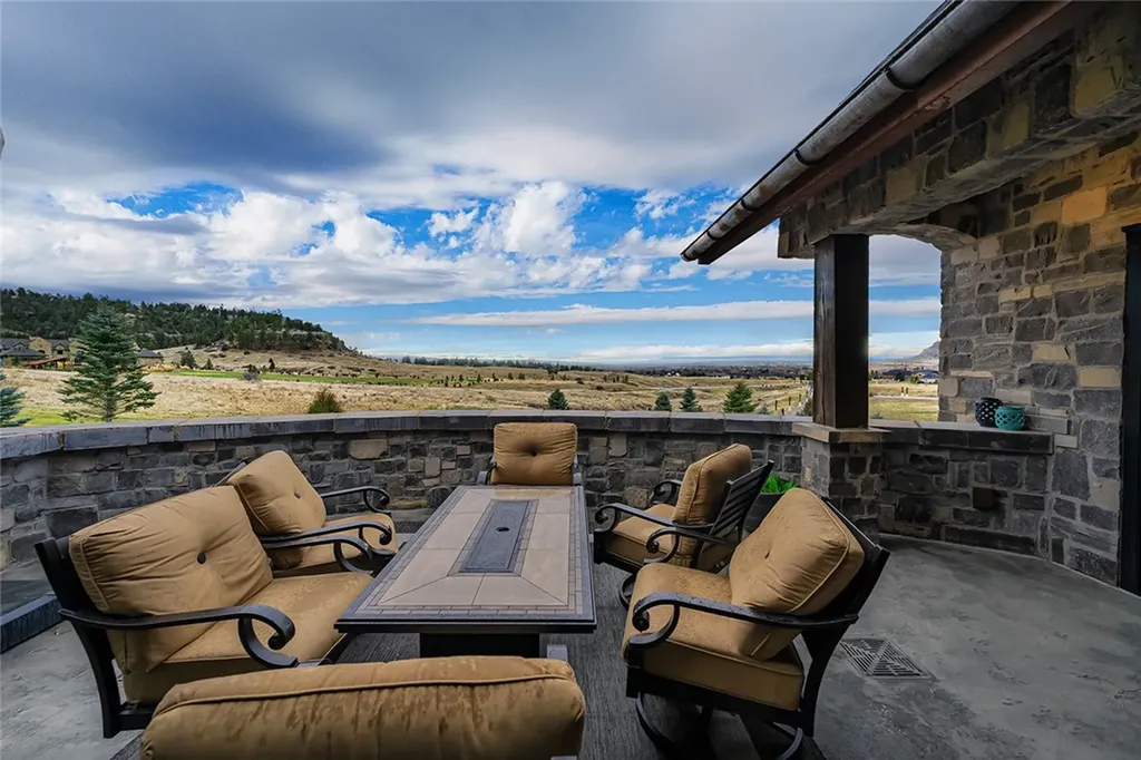 5635 Canyonwoods Drive Billings MT 59106