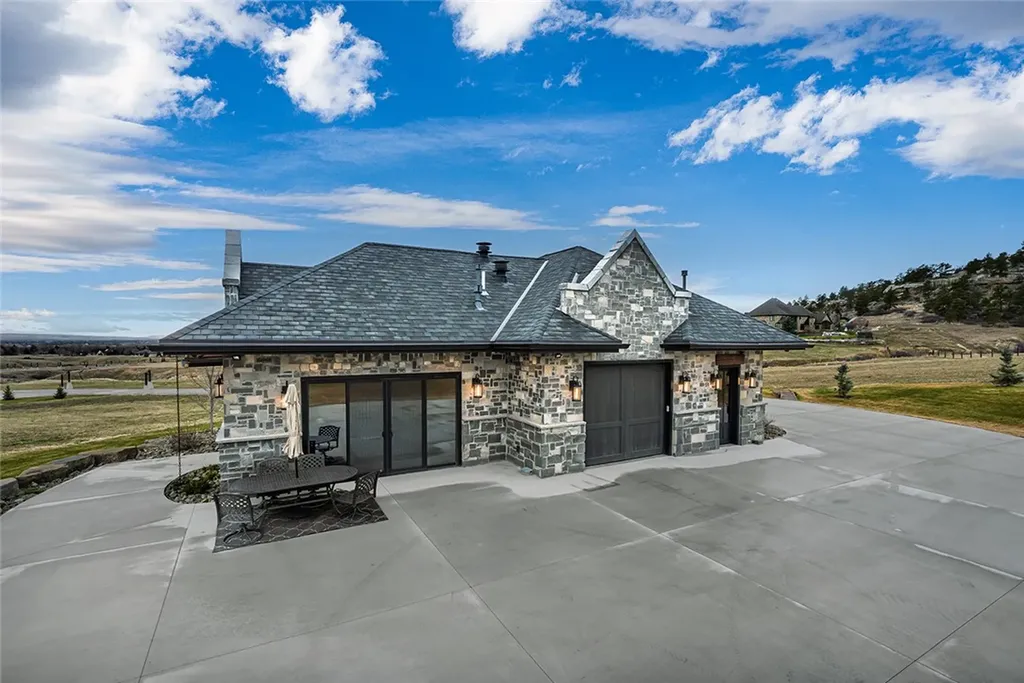 5635 Canyonwoods Drive Billings MT 59106