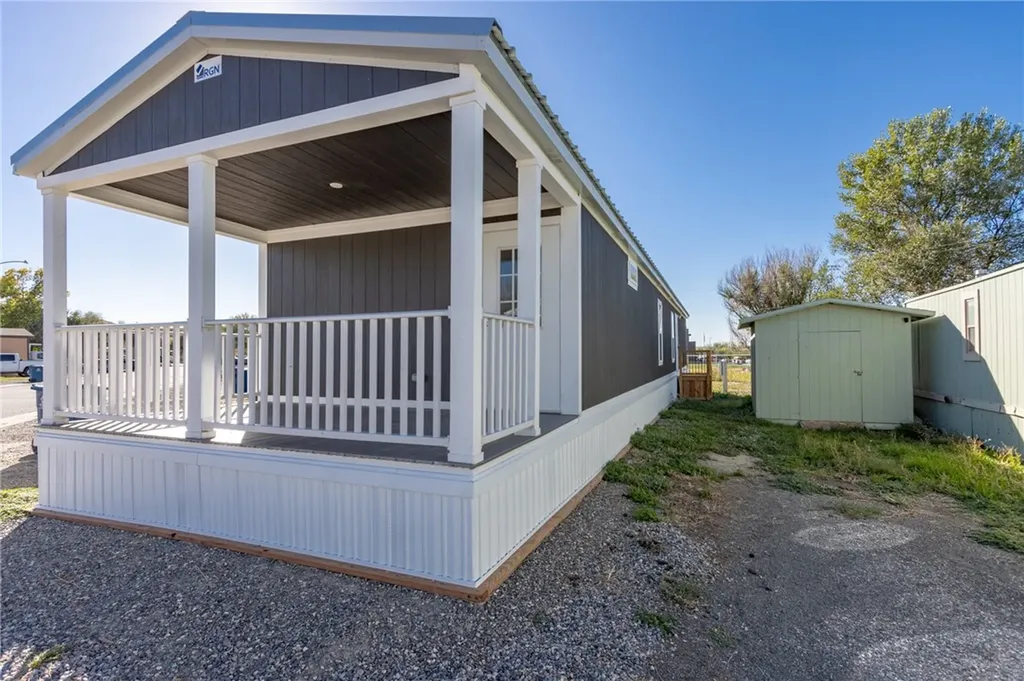 2224 U.s. Highway 87 East #17 Billings MT 59101