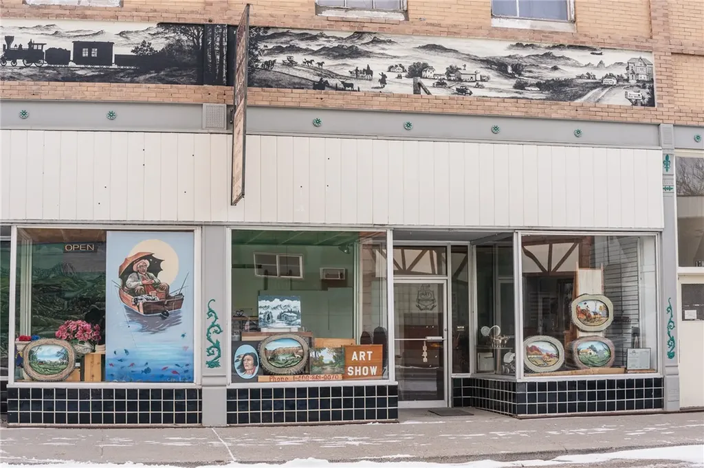 172 N 9th Avenue Forsyth MT 59327