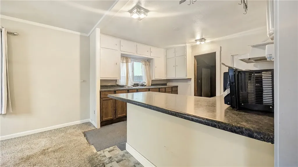 307 N Sargent Avenue Glendive MT 59330