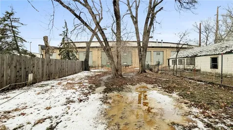 307 N Sargent Avenue Glendive MT 59330