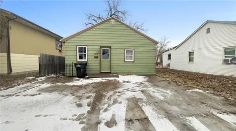 307 N Sargent Avenue Glendive MT 59330