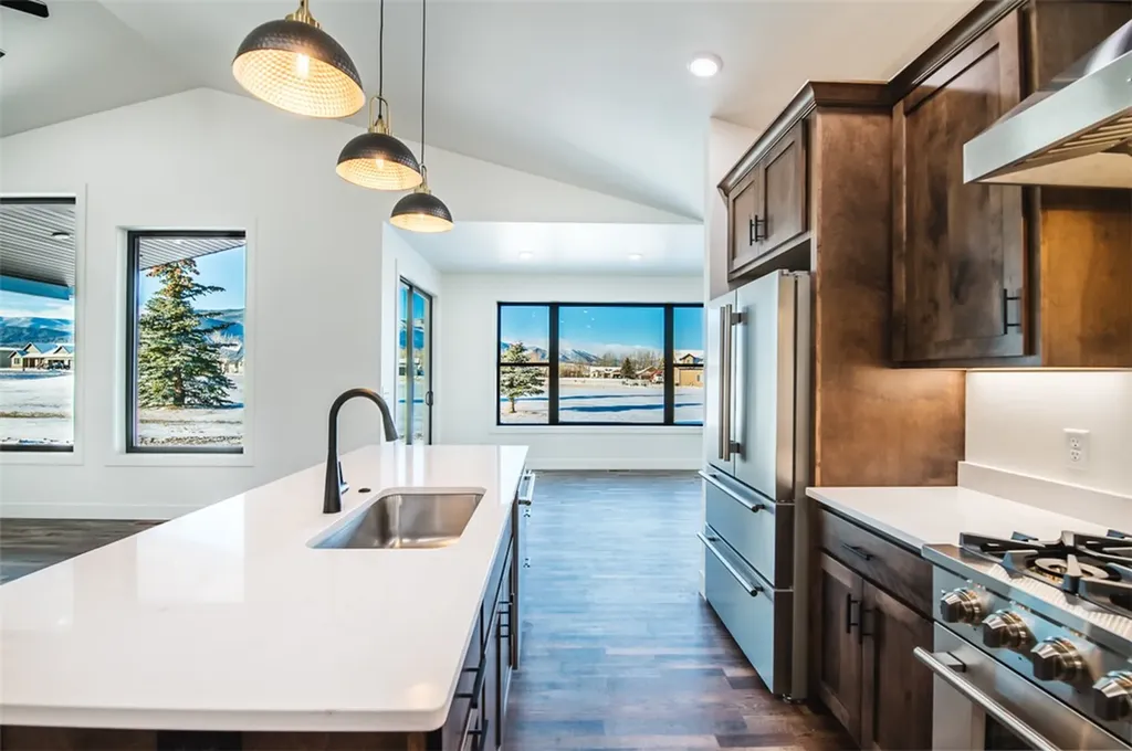 2445 Pine Ridge Road Red Lodge MT 59068