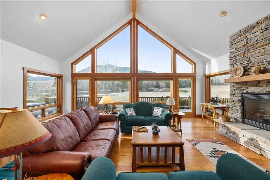 15 Ski Lane Red Lodge MT 59068