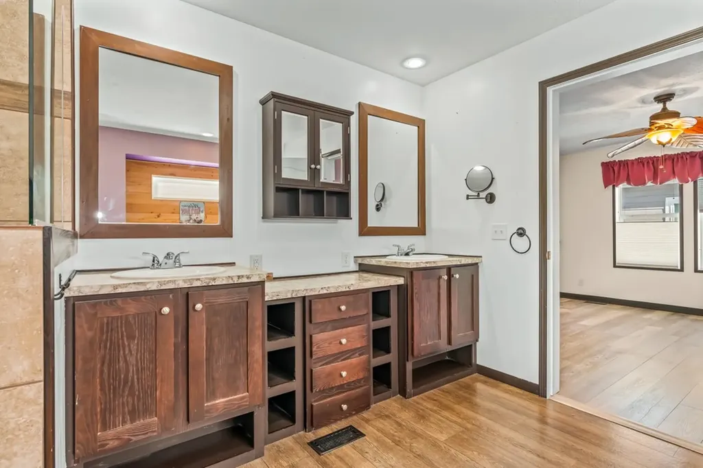 3856 S Tanager Lane Billings MT 59102