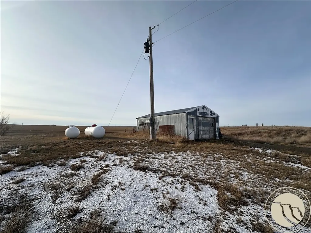 30 Little Beaver Road Baker MT 59313