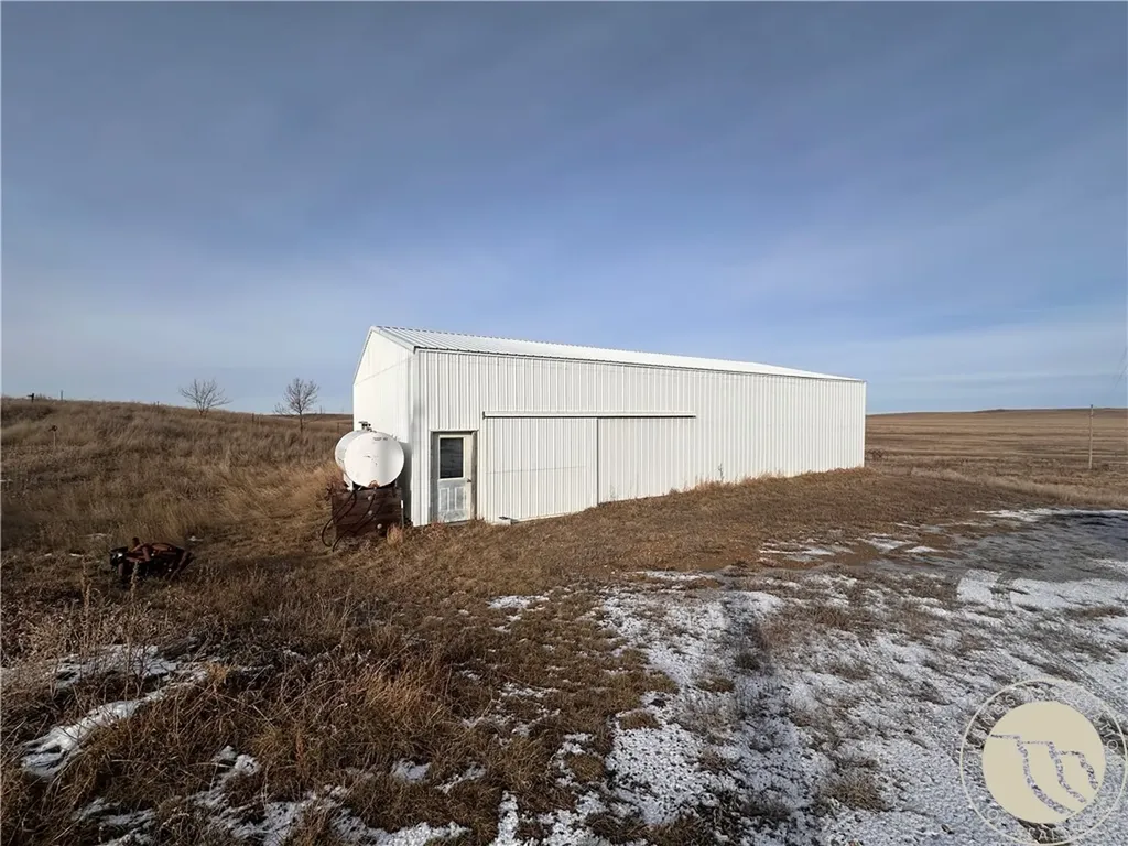 30 Little Beaver Road Baker MT 59313