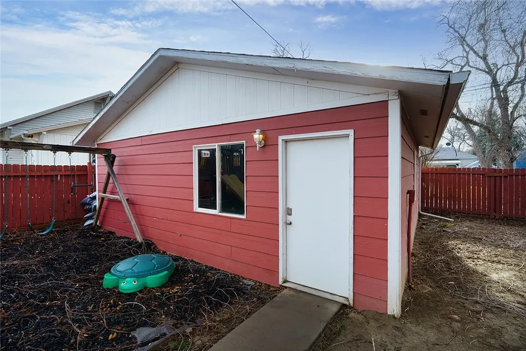 708 Terry Avenue Billings MT 59101