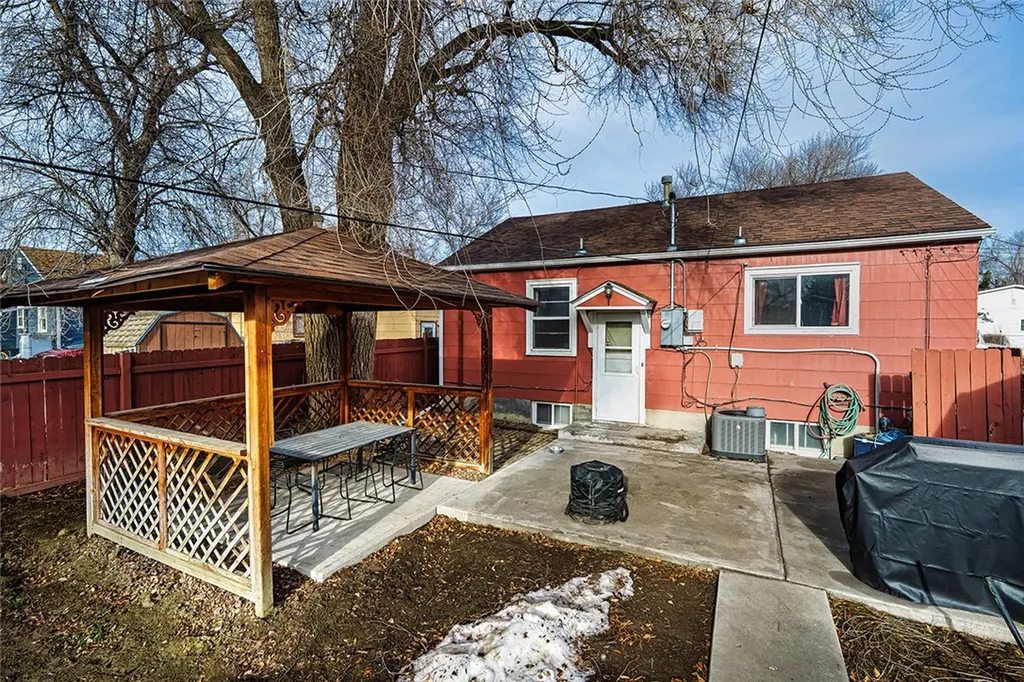 708 Terry Avenue Billings MT 59101