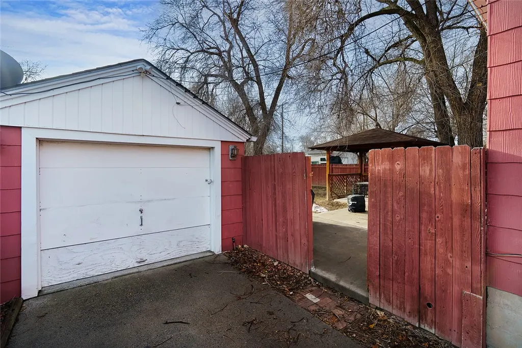 708 Terry Avenue Billings MT 59101