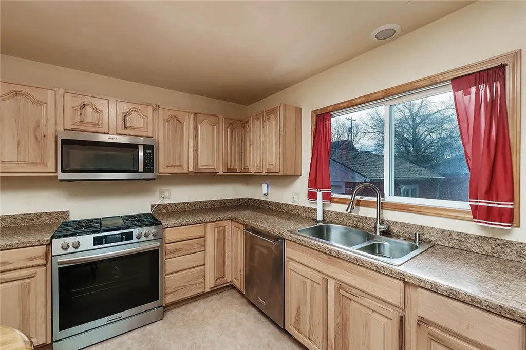 708 Terry Avenue Billings MT 59101