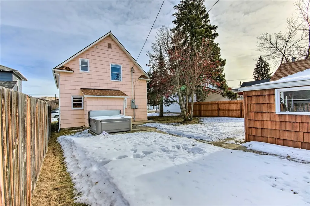 515 N Platt Avenue Red Lodge MT 59068