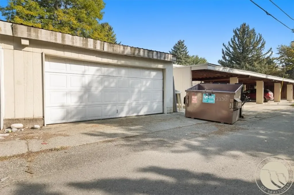 2230 Avenue C Billings MT 59102