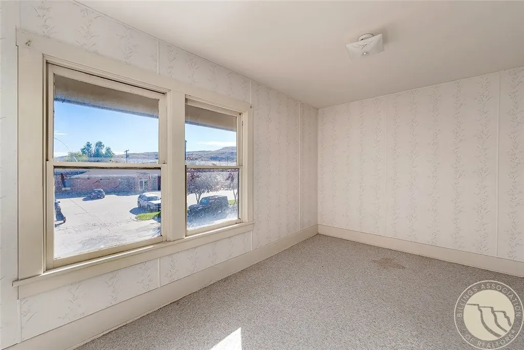 8 N Division Street Reed Point MT 59069