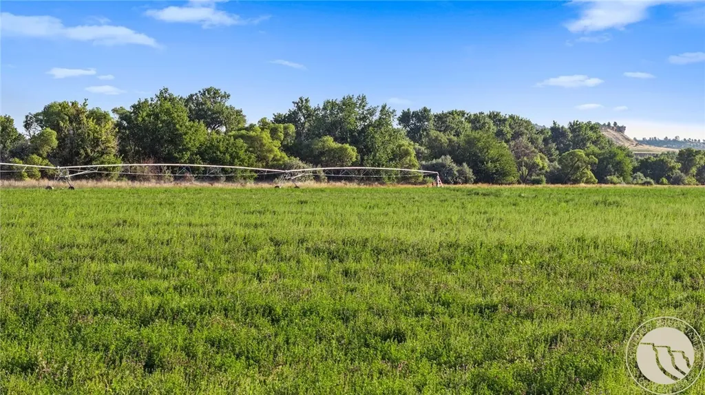 2573 Road 8 Huntley MT 59088