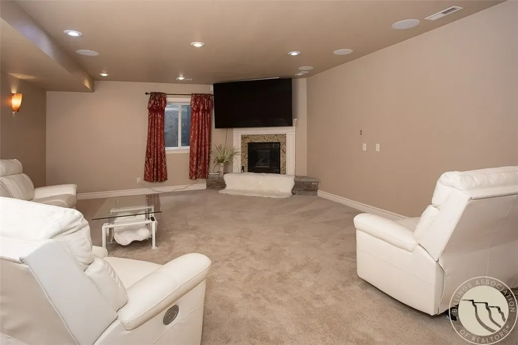 1517 Kit Lane W Billings MT 59106