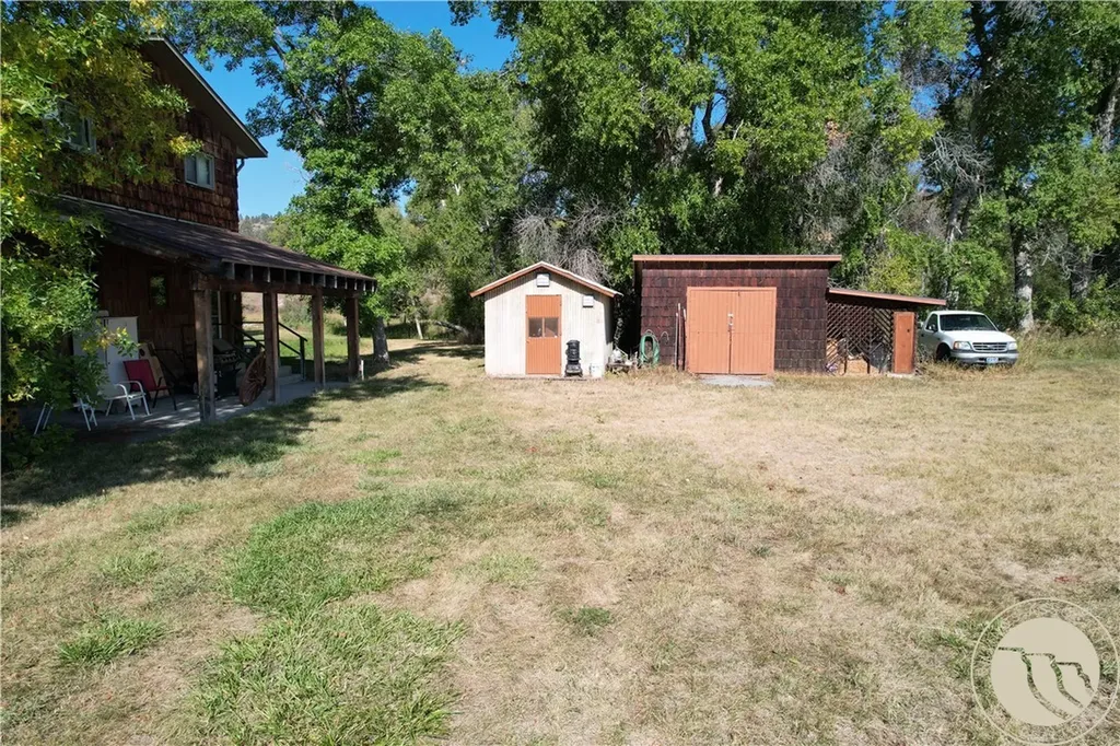 79 Meyers Road Columbus MT 59019