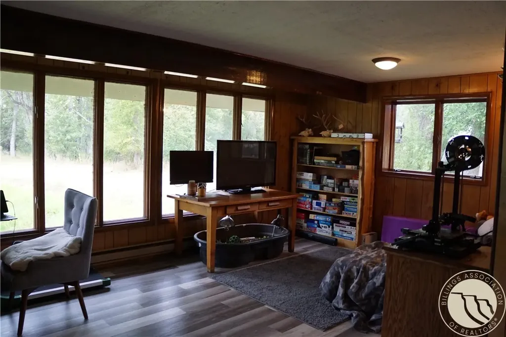 79 Meyers Road Columbus MT 59019