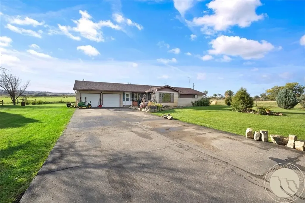 3614 2nd Street S Pompeys Pillar MT 59064
