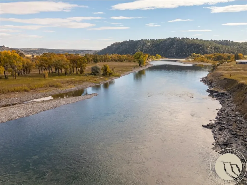 20 Elkhorn Road Reed Point MT 59069