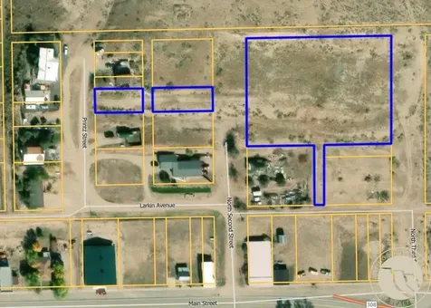 126 N 3rd Street BearCreek MT 59007