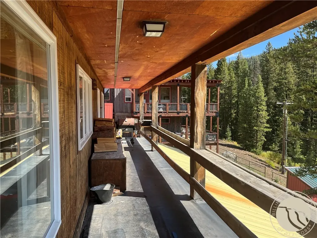 302 Main Street E Cooke City MT 59020