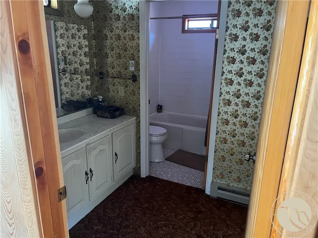 302 Main Street E Cooke City MT 59020