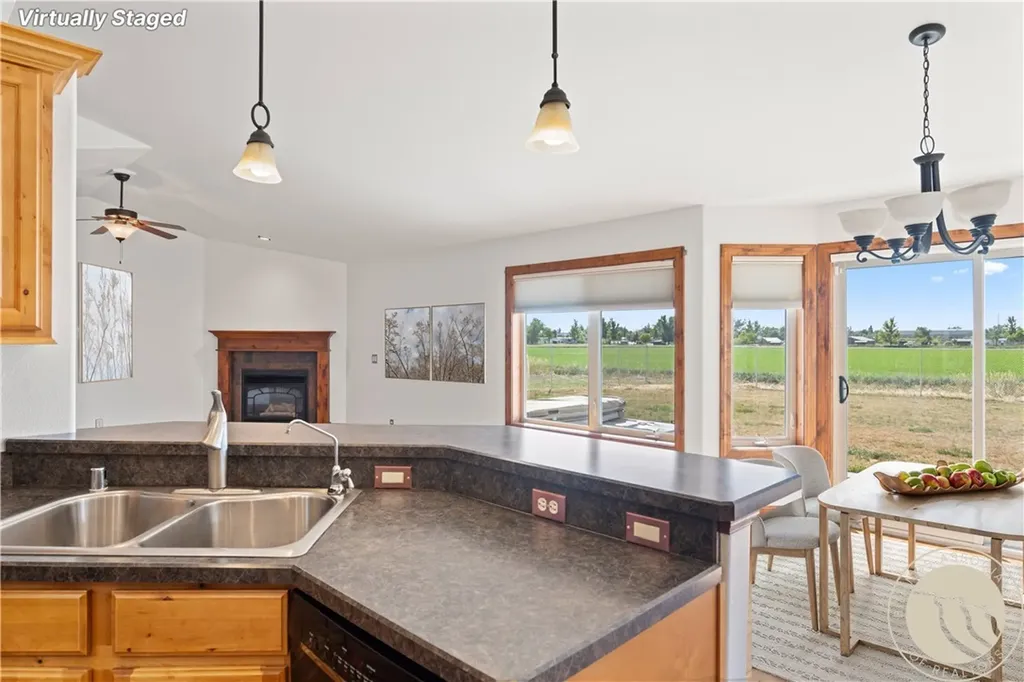 516 13th Street W Hardin MT 59034