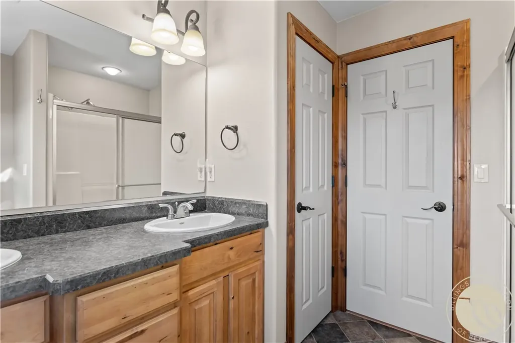 516 13th Street W Hardin MT 59034