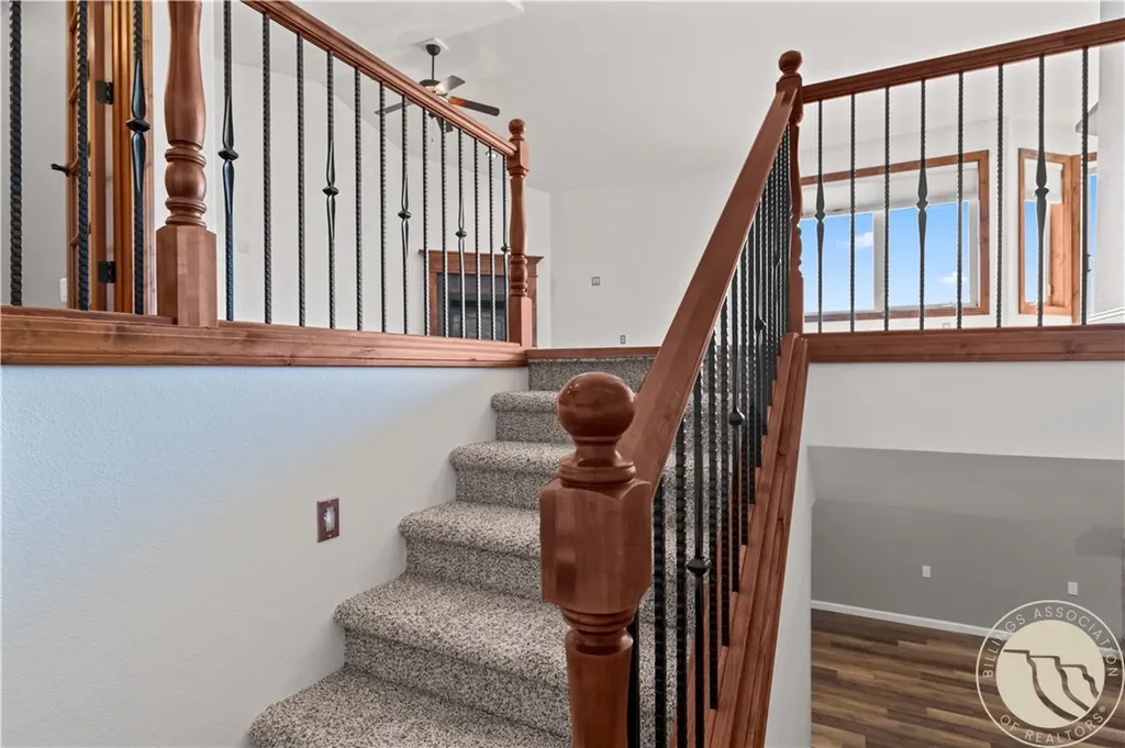 516 13th Street W Hardin MT 59034