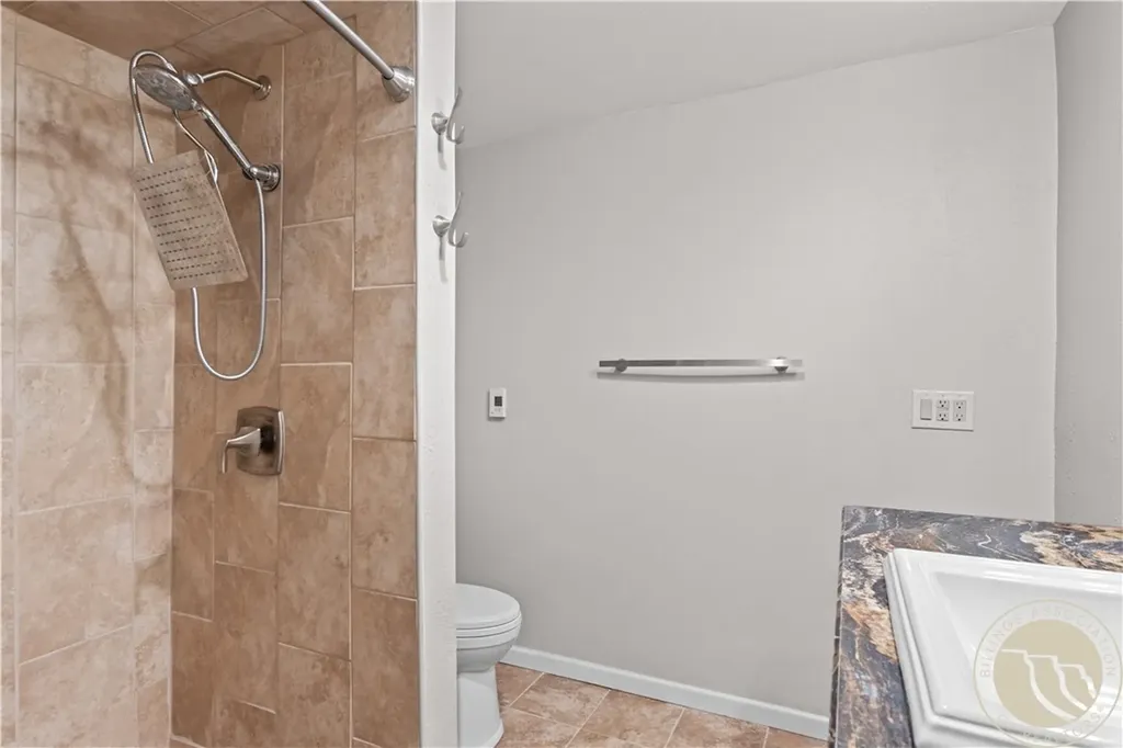 516 13th Street W Hardin MT 59034
