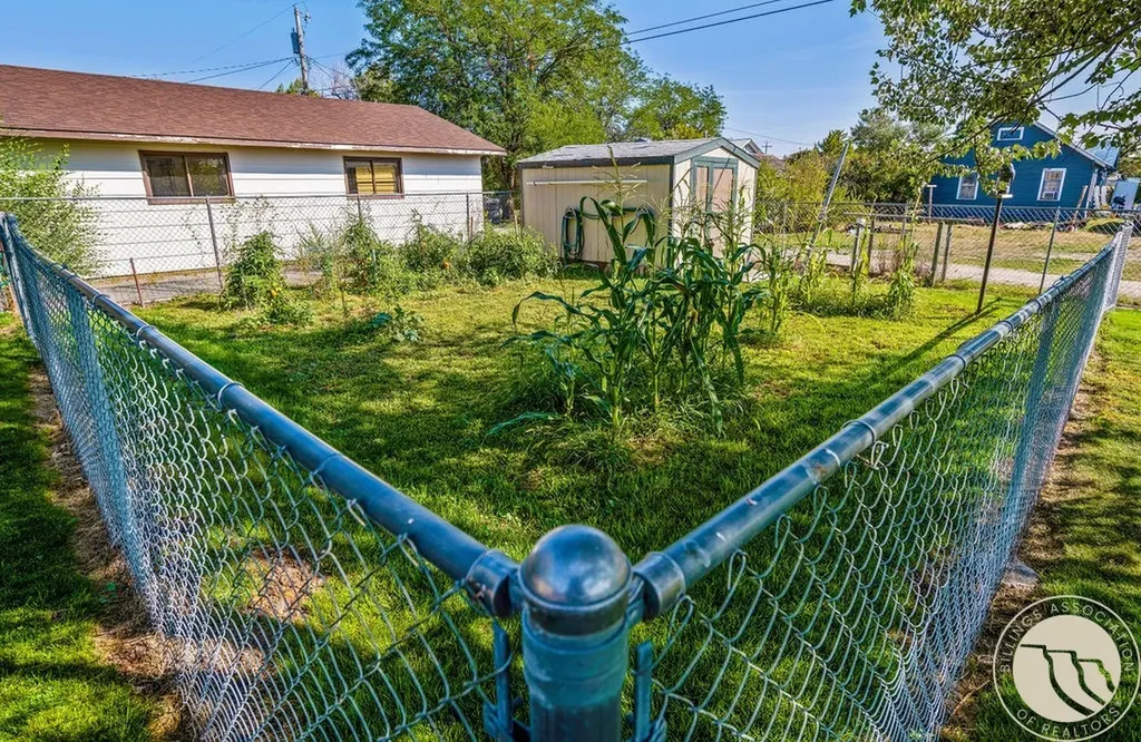 820 1st Street S Hardin MT 59034