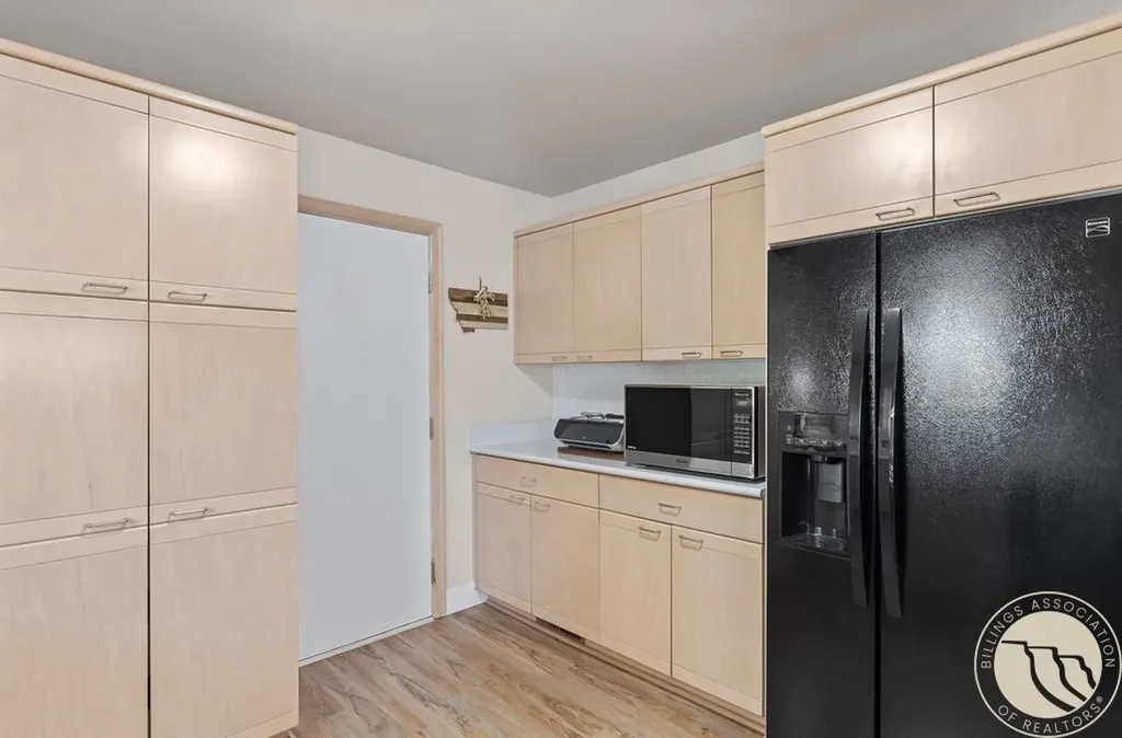 820 1st Street S Hardin MT 59034