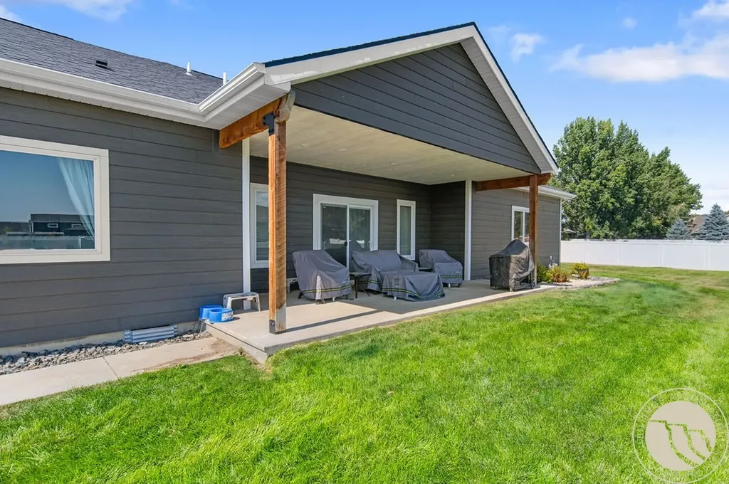 661 Light Stream Lane Billings MT 59106