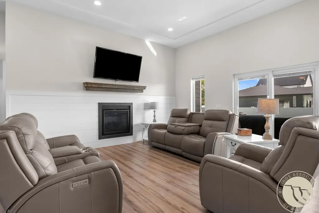 661 Light Stream Lane Billings MT 59106