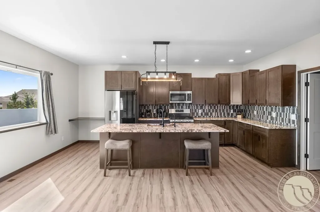 661 Light Stream Lane Billings MT 59106
