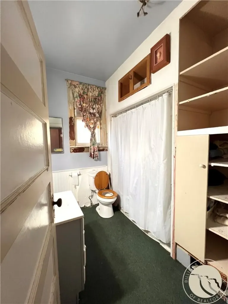 325 Terry Billings MT 59101