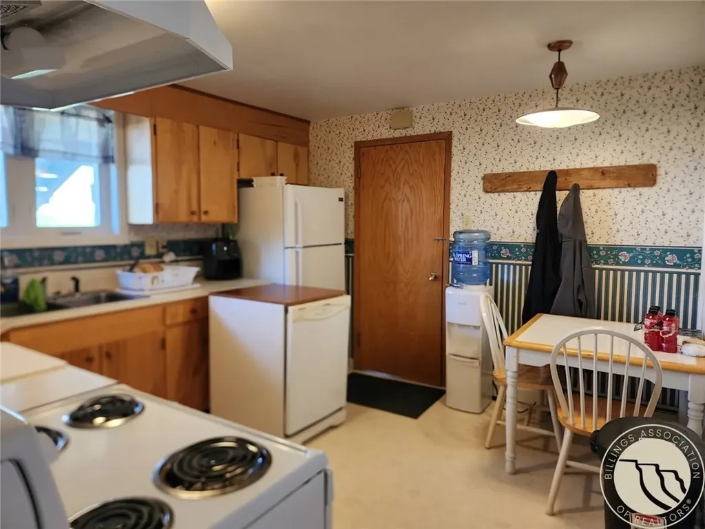702 Kramer Street Jordan MT 59337