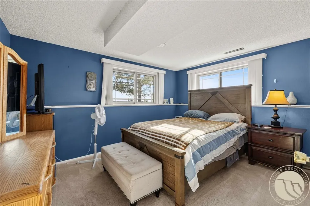 11698 Highway 313 Hardin MT 59034