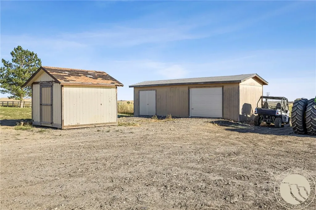 11698 Highway 313 Hardin MT 59034