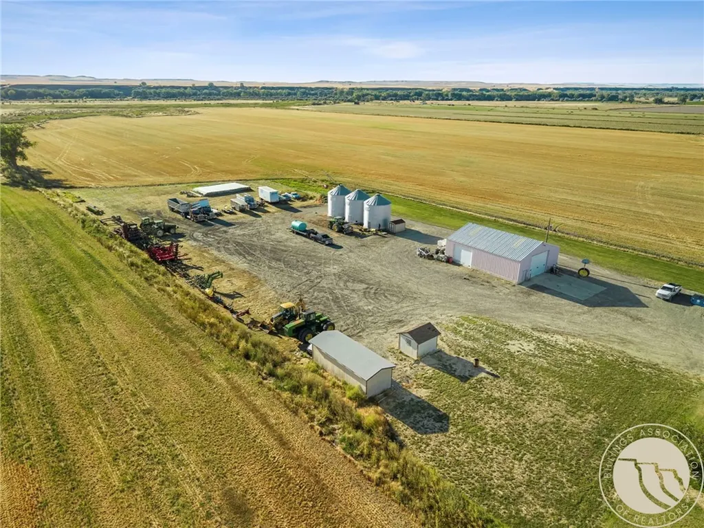 11698 Highway 313 Hardin MT 59034