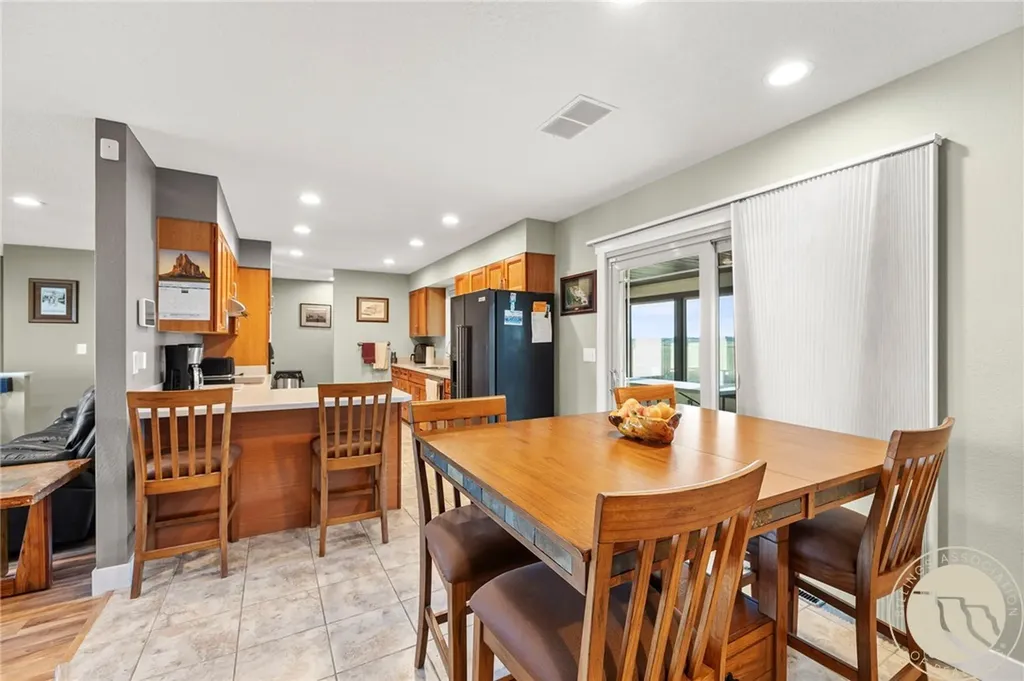 11698 Highway 313 Hardin MT 59034
