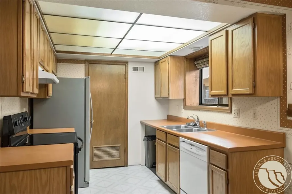 3295 Granger Avenue E Billings MT 59102