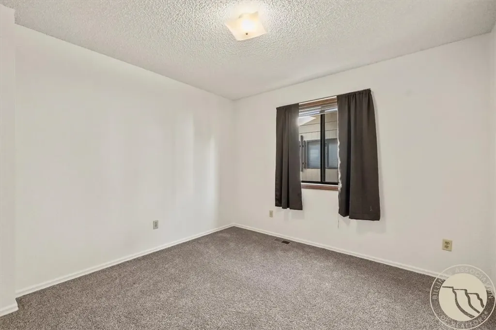 3295 Granger Avenue E Billings MT 59102