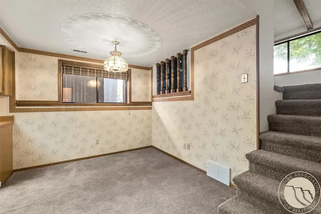 3295 Granger Avenue E Billings MT 59102