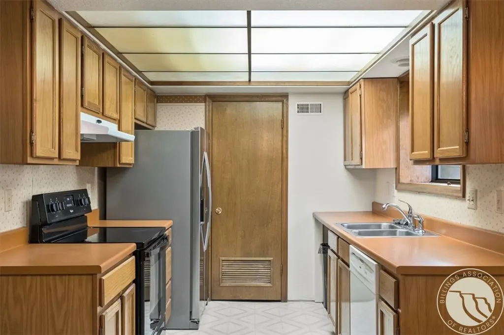 3295 Granger Avenue E Billings MT 59102