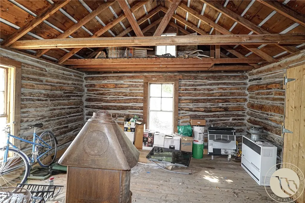 216 Broadway Avenue Belfry MT 59008