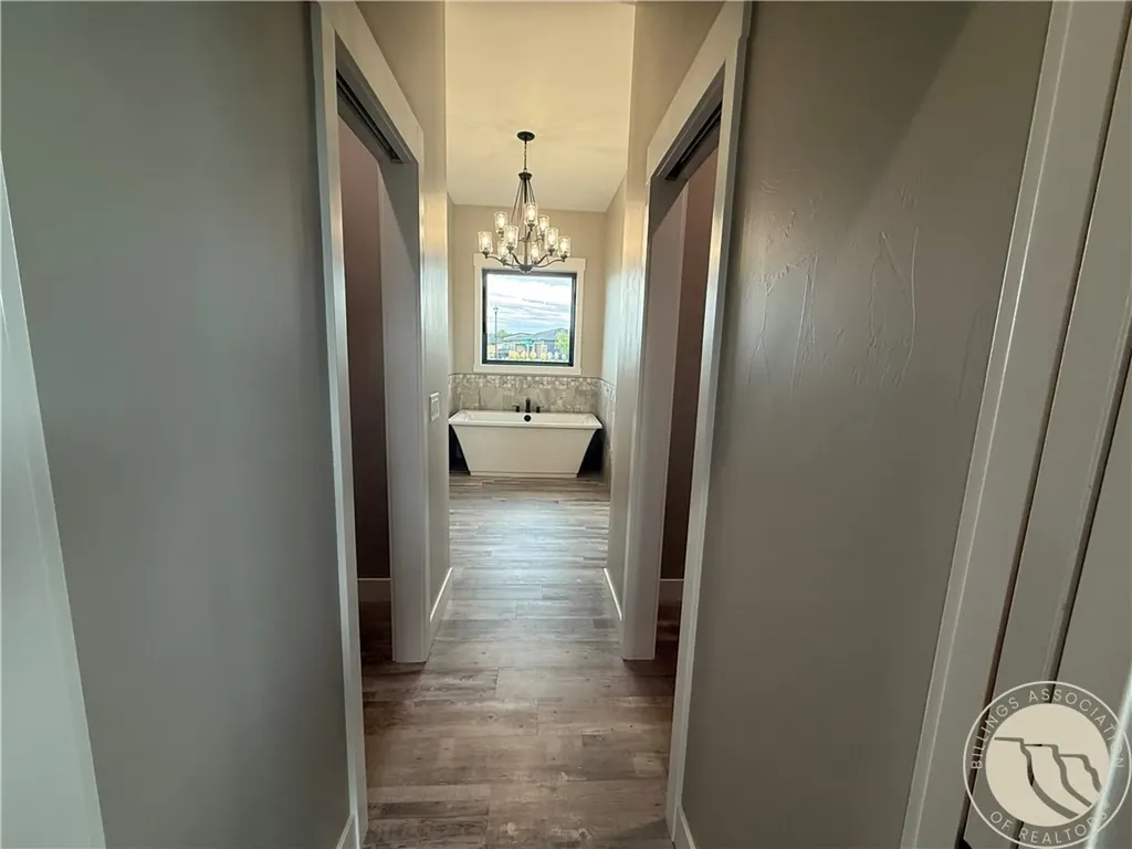 1025 Vineyard Way Billings MT 59106