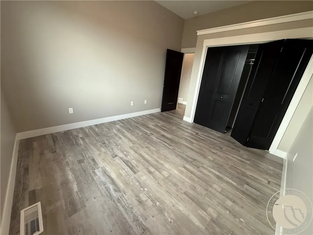 1025 Vineyard Way Billings MT 59106